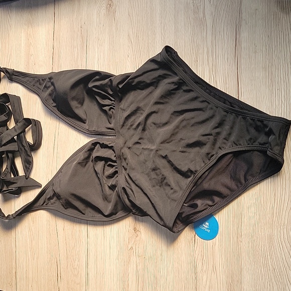 Cupshe Other - Cute small swim suit